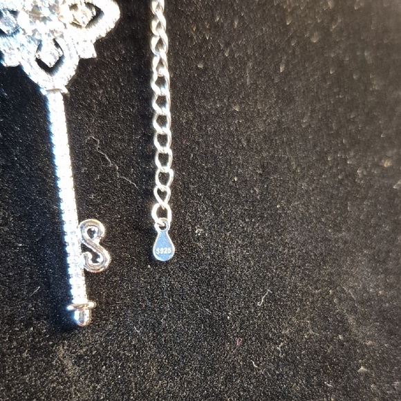 Dazzling 925 Sterling Silver Moissanite Key Pendant Necklace #11 - Picture 2 of 5